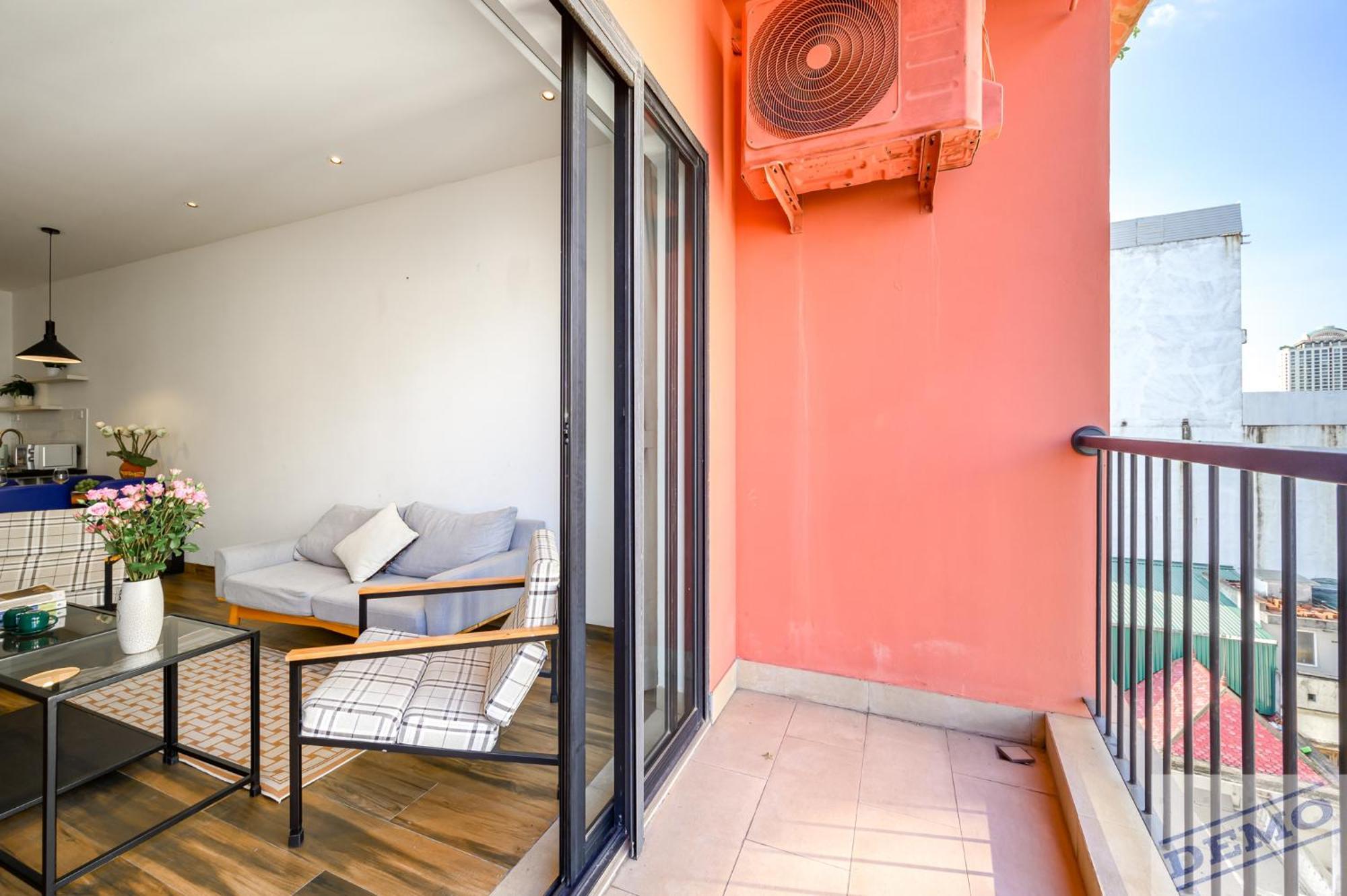 Luxe Paradise 88 Tu Hoa Apartment *